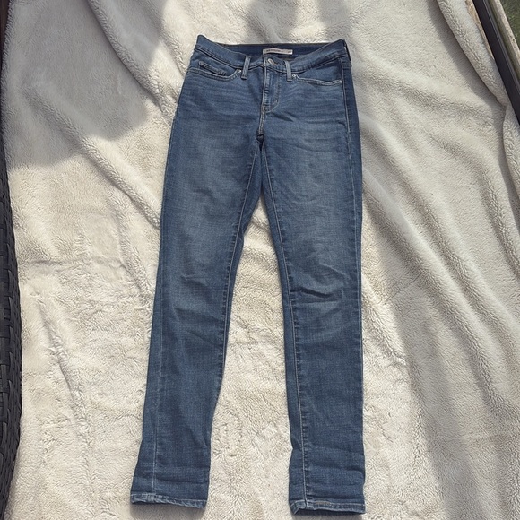 Levi’s 311 Shaping Skinny Jeans Size 26 | High Rise Slimming Stretch Denim - Picture 4 of 11